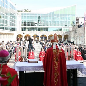 Kardinal Bozanić u nacionalnome svetištu u Šibeniku predslavio euharistijsko slavlje prigodom blagdana sv. Nikole Tavelića